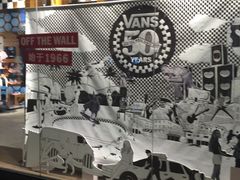 -VANS(三里屯太古里店)