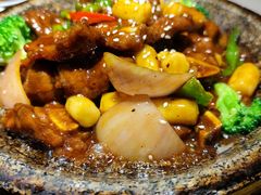 石板牛仔骨-小菜园新徽菜(扬州华润万象汇店)