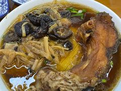 -百年老字号·观振兴蟹黄面·三虾面·苏式面(观前街富仁坊巷店)