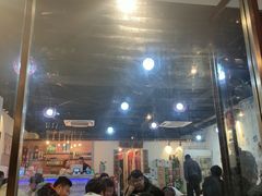 等位区-小李少爷临沂炒鸡(升平东路店)