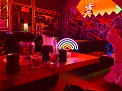 -UP嘻哈酒吧(粉巢店)