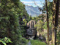 -梭布垭石林景区