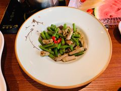 -龙聚德北京烤鸭(沙坪坝华宇A馆店)