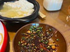 -重庆石磨豆花庄(乔庄店)