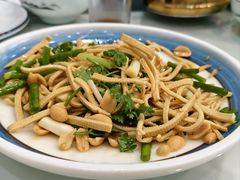 -龙香居海鲜浑锅家常菜·特色驴肉