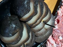 -果松木炭酸菜铜火锅·外婆参鸡汤