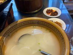 -富正毅三下锅·湘西韵味(天门山索道店)