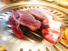 五花肉-韩聚屋韩国烤肉餐厅(新北万达店)