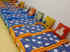 -爱睿思儿童早教亲子游泳(万象城店)
