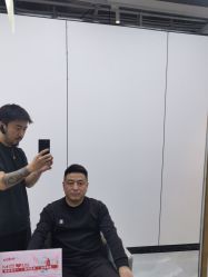-MONE美发沙龙