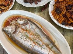 -丹水桥地锅鱼·翘嘴鲌·地方特色全鱼宴(丹江口大坝店)