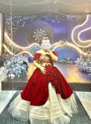 点击看大图 -伯瓷皇后婚纱艺术空间