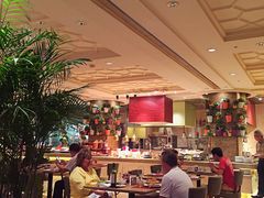 -咖啡苑自助餐厅·中国大饭店