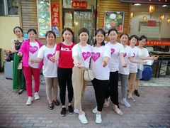 -爱月宝月嫂·育儿嫂(哈尔滨总店)