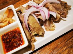 新疆手抓羊肉-清真·玛丽亚新疆菜主题餐厅(浙江中路店)