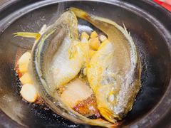 金榜黄花鱼-恭喜上堓砂锅焗·海鲜大排档(闵行龙湖店)