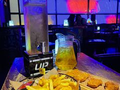 -UP嘻哈酒吧(粉巢店)