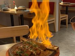 -蜜桃餐厅·伴山(绿宝广场店)