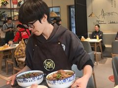 -镇南锅盖面馆(解放路店)