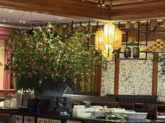 -八府香鸭·啫啫煲(华山路店)