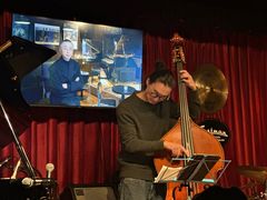 -东岸Cafe 爵士俱乐部