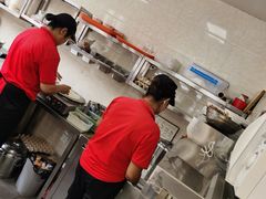 -三姐妹糯米饭·包子·饭面(绣山店)