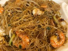-渔中舟海鲜大排档(普陀沈家门店)