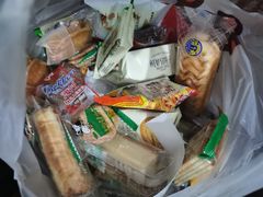 -老婆大人量贩零食连锁象山石浦南屏路店