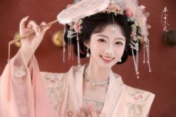 点击看大图 -美云庭古装·格格服汉服·京城旅拍(北京店)
