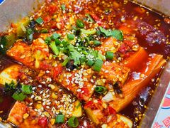 -马路边边串串香(苗栗路店)