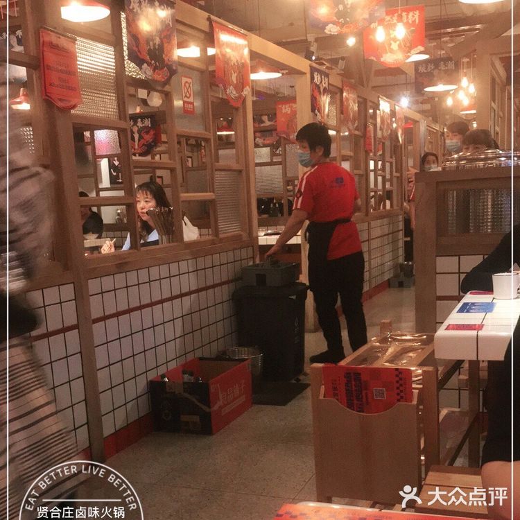 每次路过小寨那家都是在排队，今天看到西咸万象城不需要