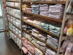 -名创优品(天津市河东万达广场店)