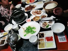 -皇城根北京风味主题餐厅(中海环宇城店)