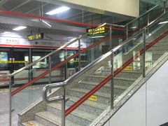 -市体育中心(地铁站)