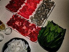 -牛村来人潮汕牛肉火锅(西单店)