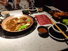 -京韵胡同·酱香羊蝎子火锅涮肉(长寿路店)