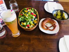 -Brotzeit博璨德国啤酒餐厅(亮马桥官舍店)