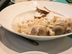-皇城老妈·大连海鲜火锅(港湾店)