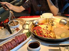 -小龙翻大江文化火锅(宽窄店)
