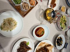 -品悦酒店(三林古镇店)