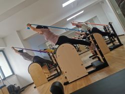 -馨媛瑜伽普拉提