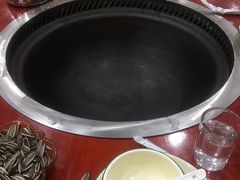 -哈尔滨东北铁锅炖(都督街店)