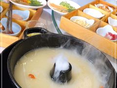 -飞虎过桥米线(翠湖店)
