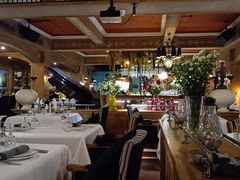 -火车头法国西餐厅