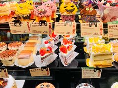 -CARINO BAKERY&CAFE(人广来福士店)