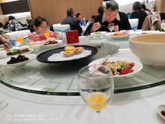 -泓历皇朝酒店(东亭店)