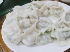 芹菜饺子-福园东北菜饺子铁锅炖