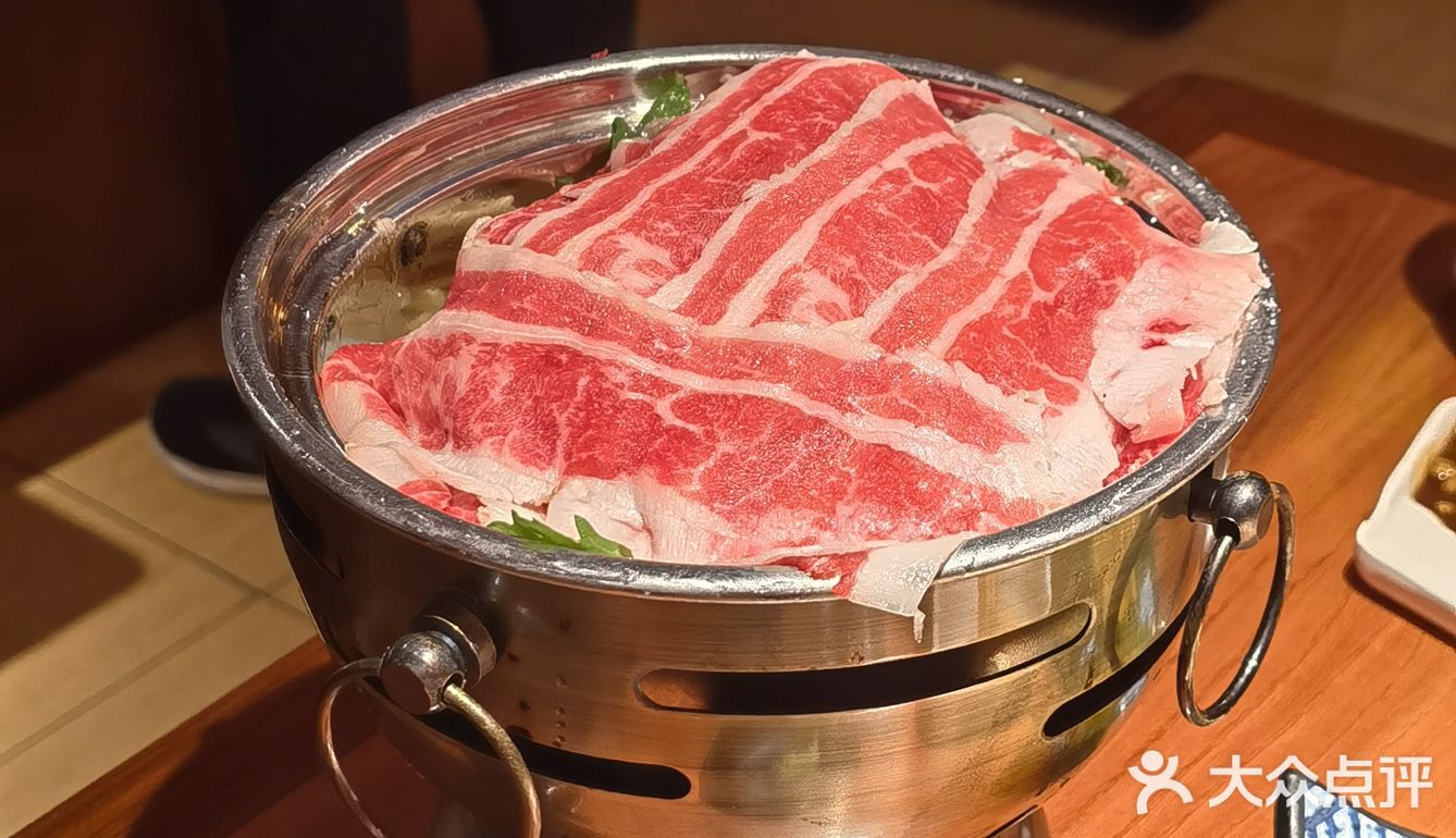 年度好吃日料，这口火烧牛肉可太嫩了！