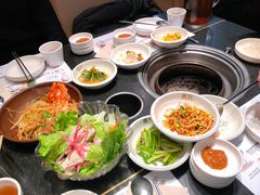 -本家韩国烤肉(财富大厦店)