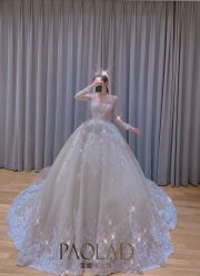 -南京宝娜嫁衣婚纱礼服馆(中央路店)